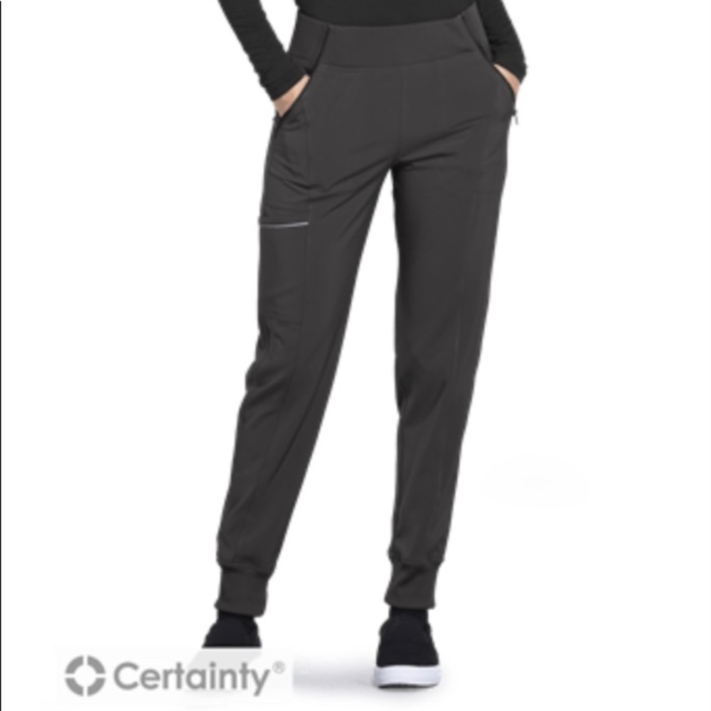 Cherokee Mid-Rise Jogger